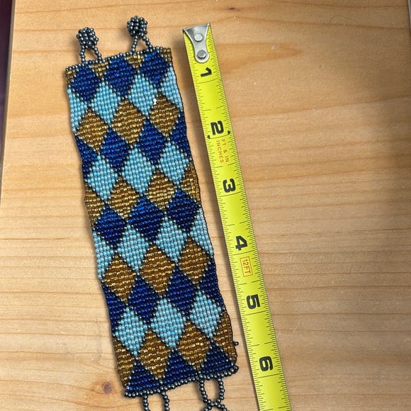 Geometric Seed Bead Bracelet in Blue and Gold - Picture 6 of 7